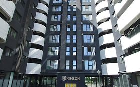 Himson Designer Studio-Self Check-In Near Airport & Mall